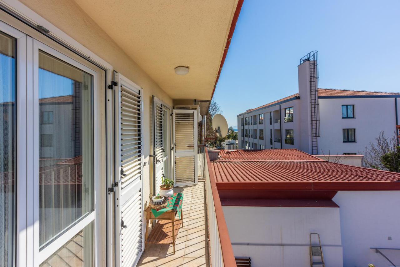 Apartment Mira "Pet Friendly" Crikvenica Exterior photo